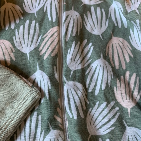 Two NWT Carter’s Just One You Sz 6 Mo. & 6-9 Mo. Sleepers - Picture 4 of 8